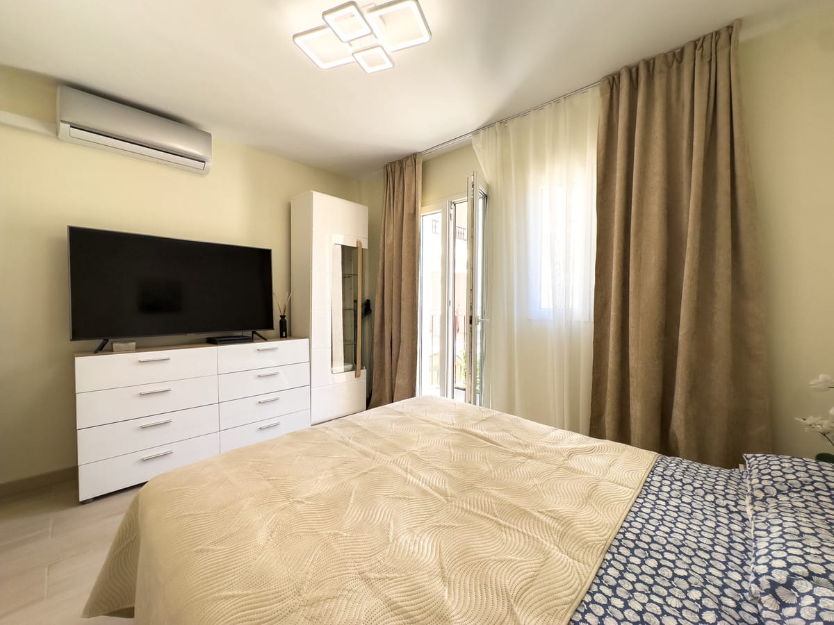 Appartement met 2 slaapkamers in La Duquesa in La Duquesa - foto 10