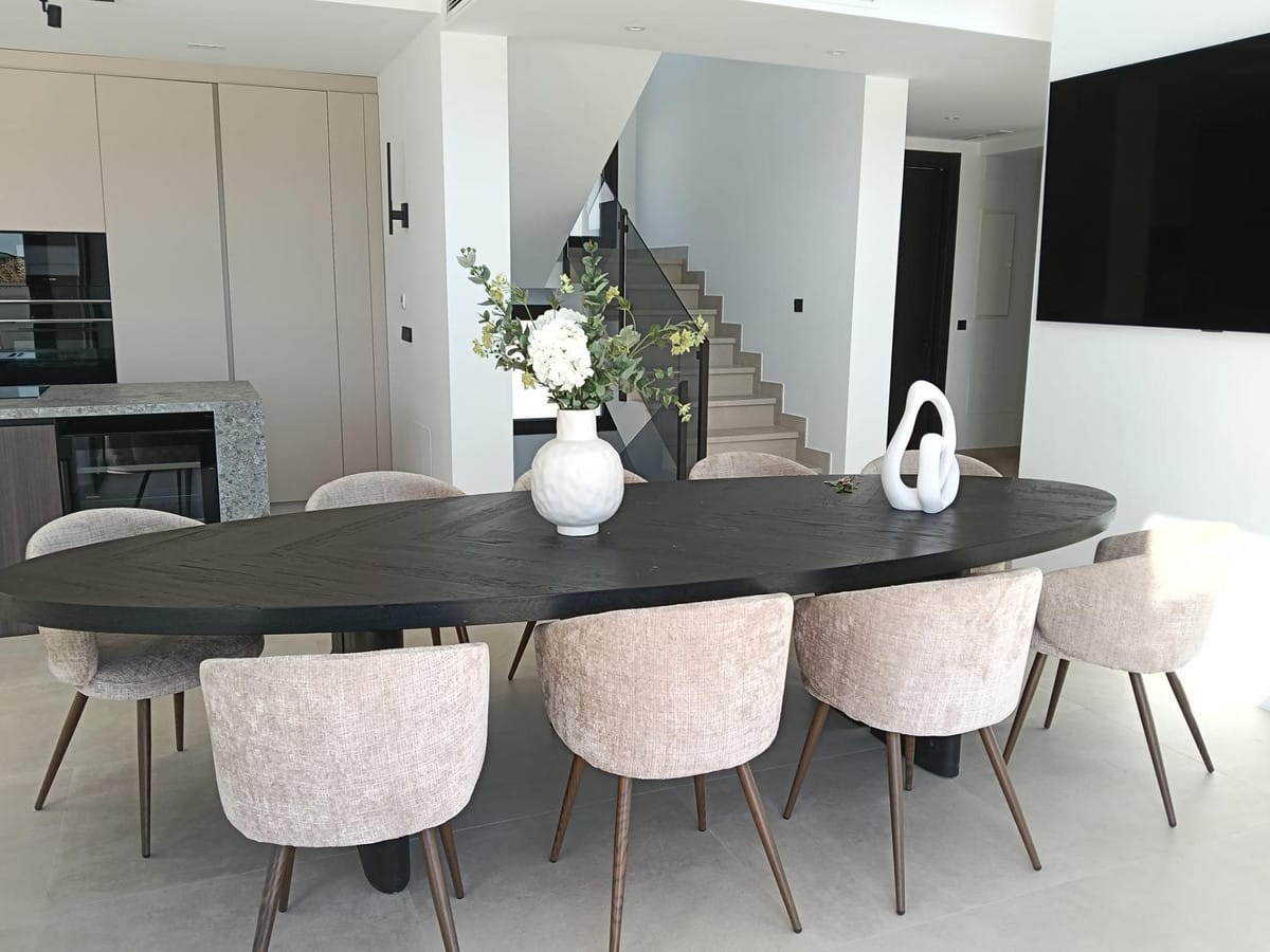 Exclusieve nieuwbouwvilla met zeezicht in Riviera del Sol in Riviera del Sol - foto 11