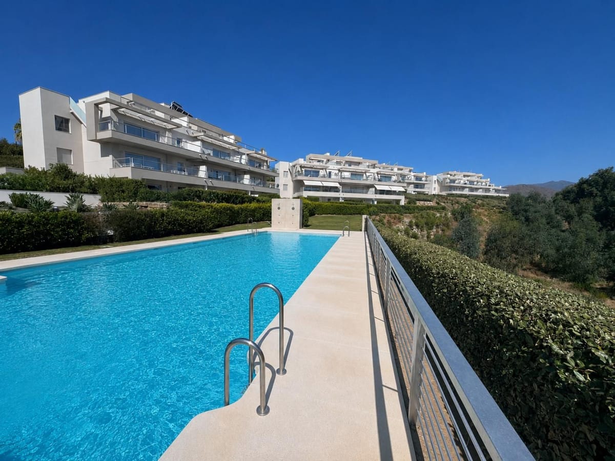 Drie slaapkamer appartement met panoramisch uitzicht in Harmony, La Cala Golf in La Cala Golf - foto 2