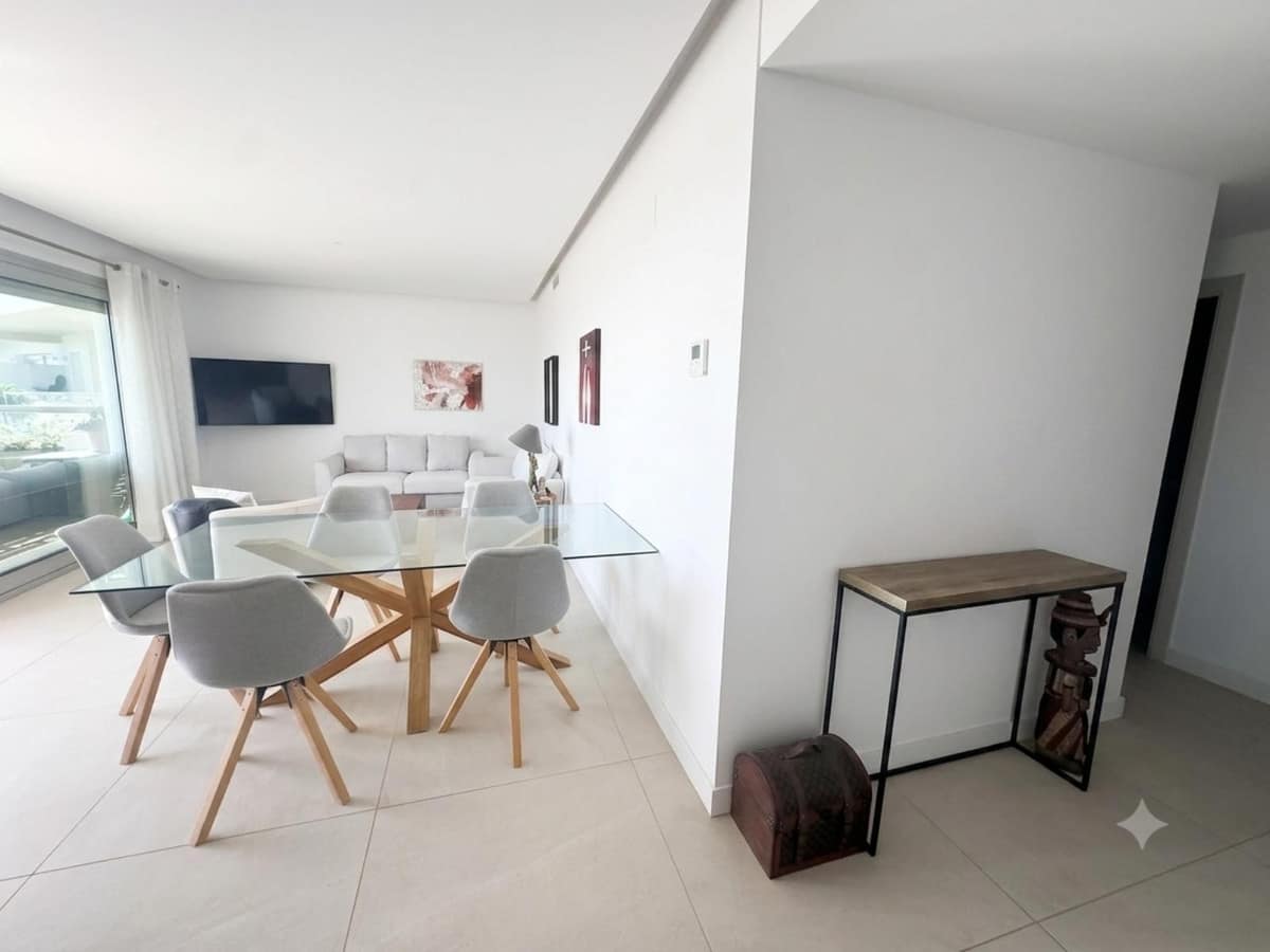 Drie slaapkamer appartement met panoramisch uitzicht in Harmony, La Cala Golf in La Cala Golf - foto 8