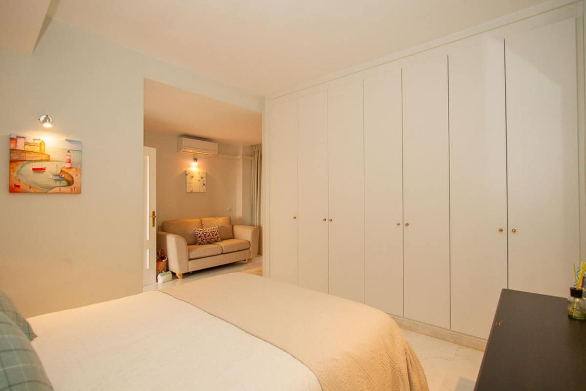 Twee-slaapkamer appartement in La Mairena in La Mairena - foto 14