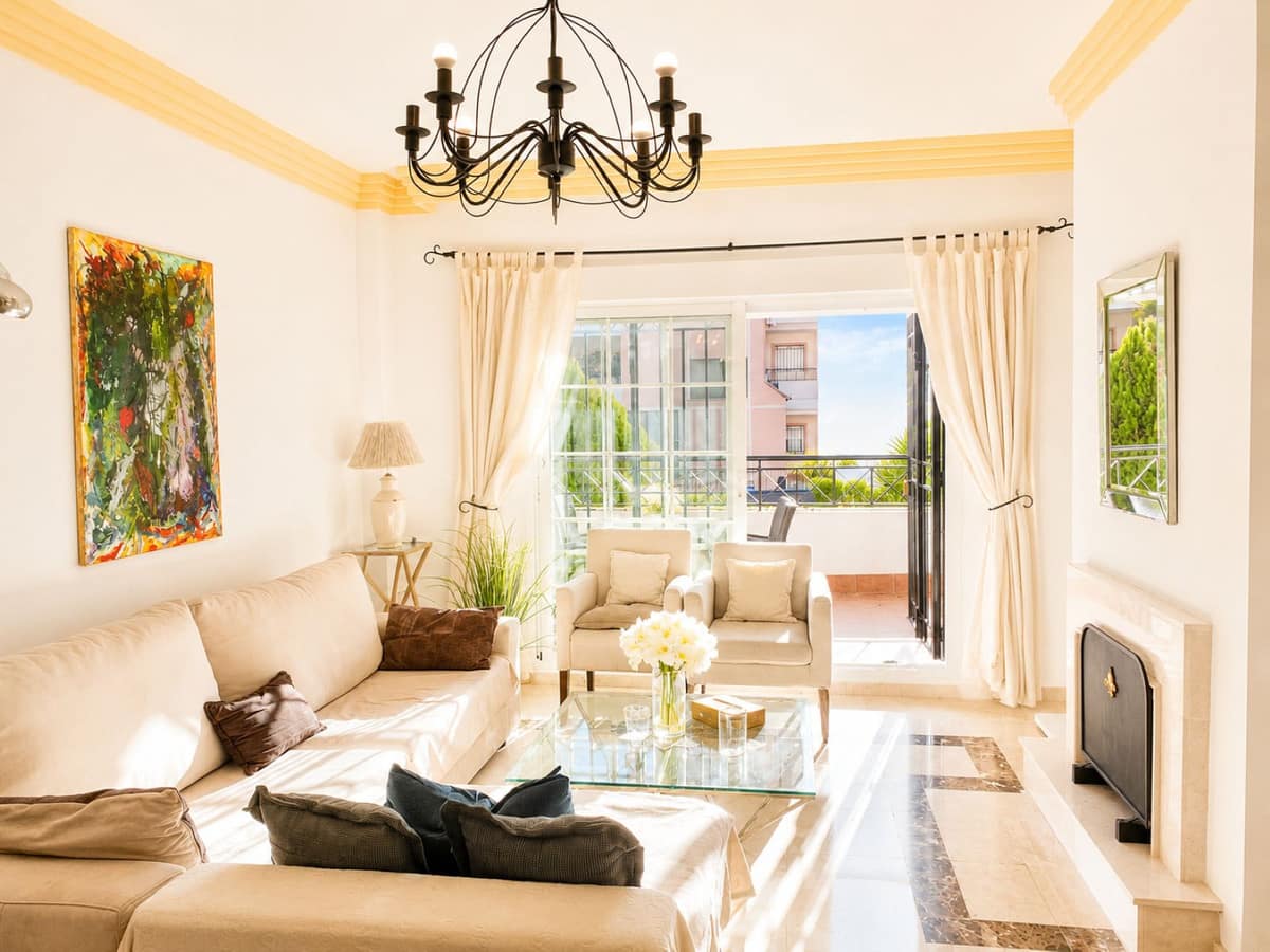 Appartement met drie slaapkamers in Nueva Andalucía in Nueva Andalucía - foto 2
