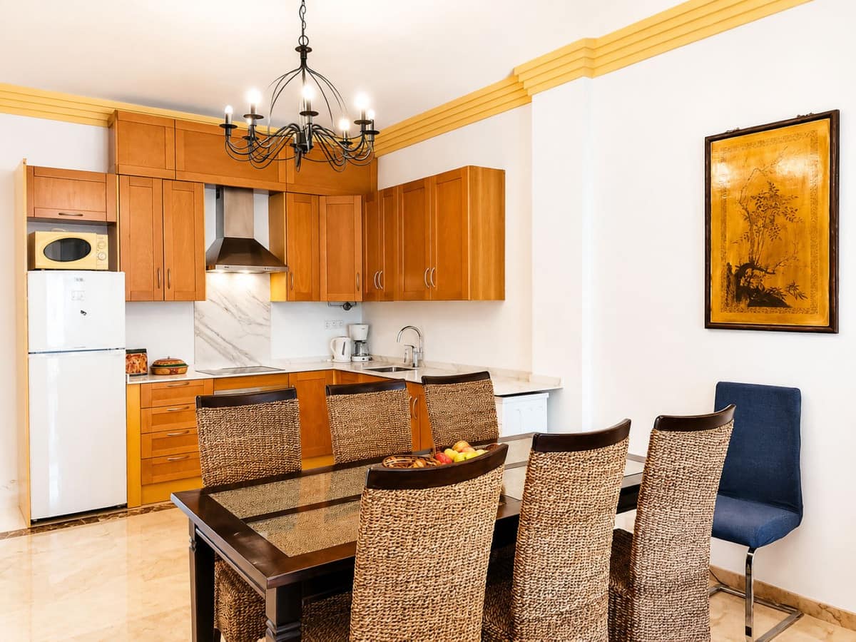 Appartement met drie slaapkamers in Nueva Andalucía in Nueva Andalucía - foto 3