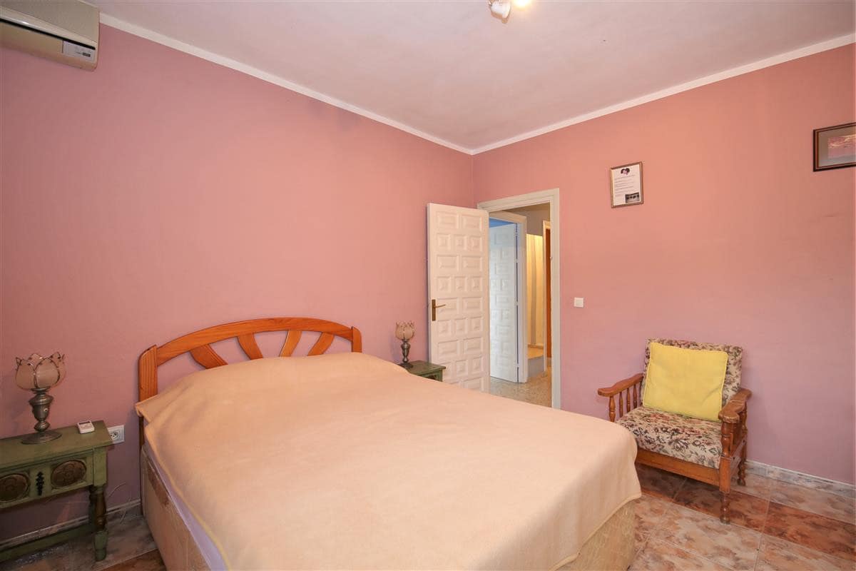 Villa met zeezicht en 4 slaapkamers in Estepona in Estepona - foto 11