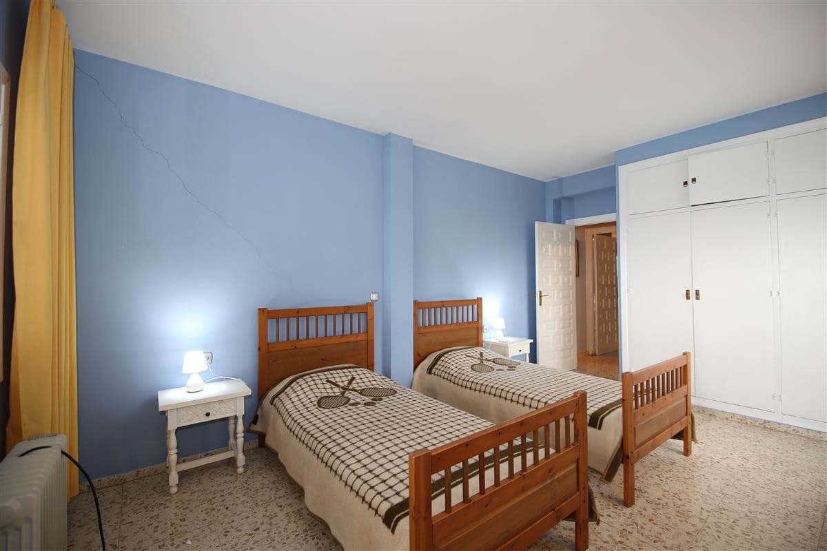Villa met zeezicht en 4 slaapkamers in Estepona in Estepona - foto 14