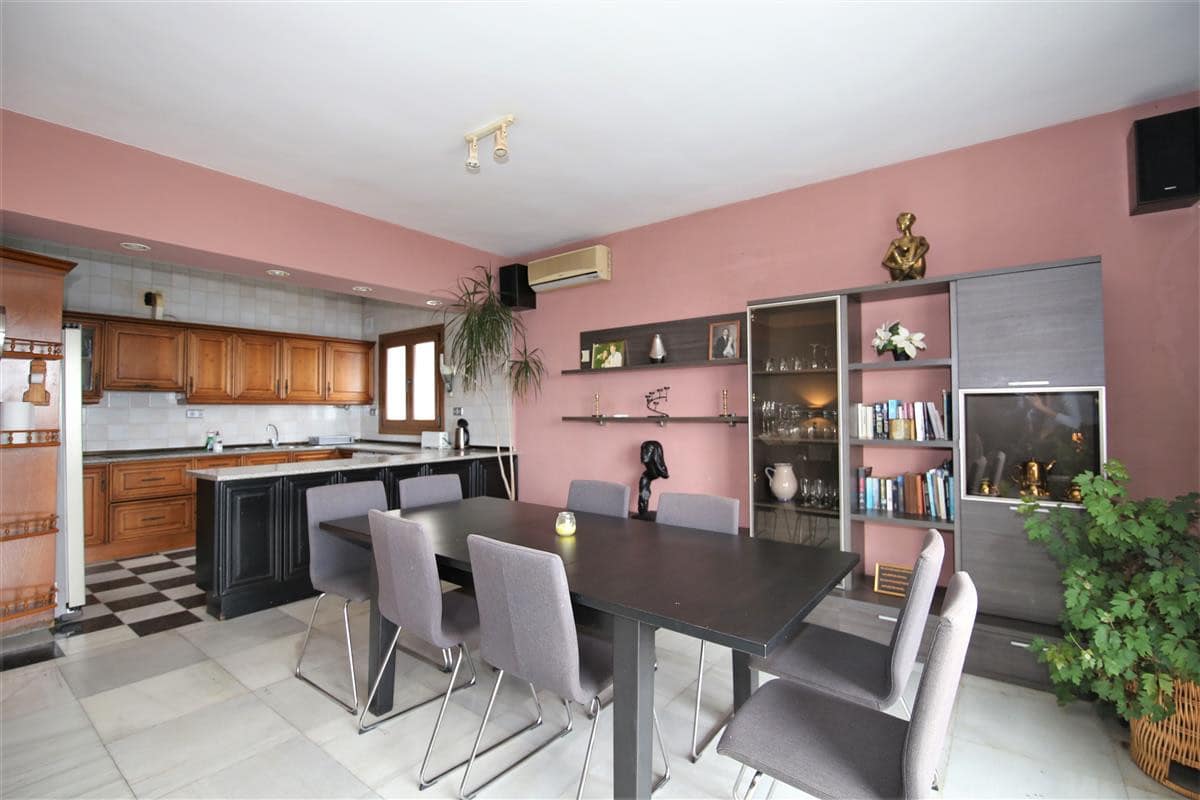 Villa met zeezicht en 4 slaapkamers in Estepona in Estepona - foto 4
