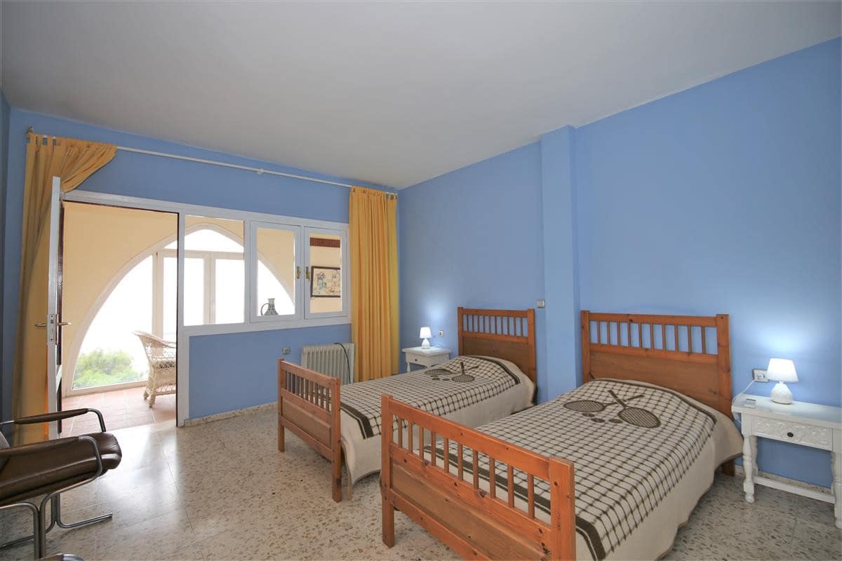 Villa met zeezicht en 4 slaapkamers in Estepona in Estepona - foto 9