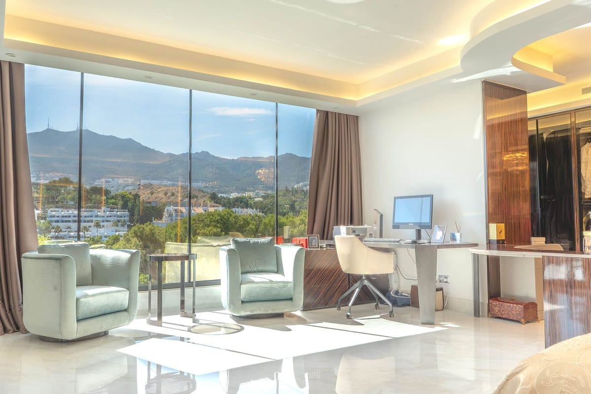 7-slaapkamer villa aan Torrequebrada Golf in Torrequebrada - foto 9