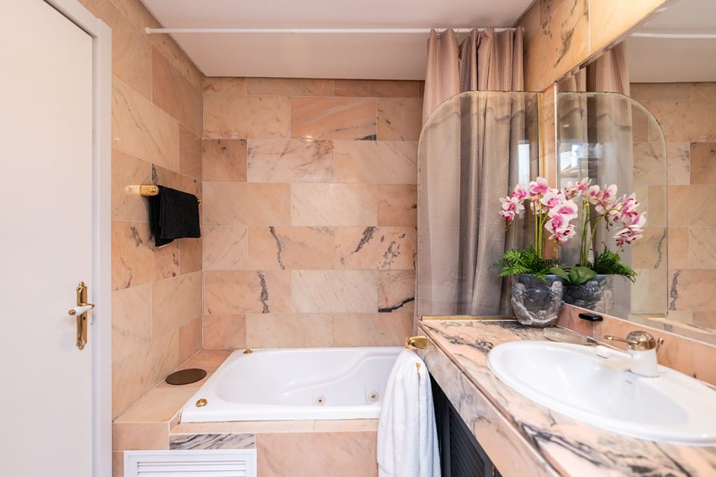 1-slaapkamer tuinappartement aan het strand in Elviria, Marbella in Marbella - foto 10