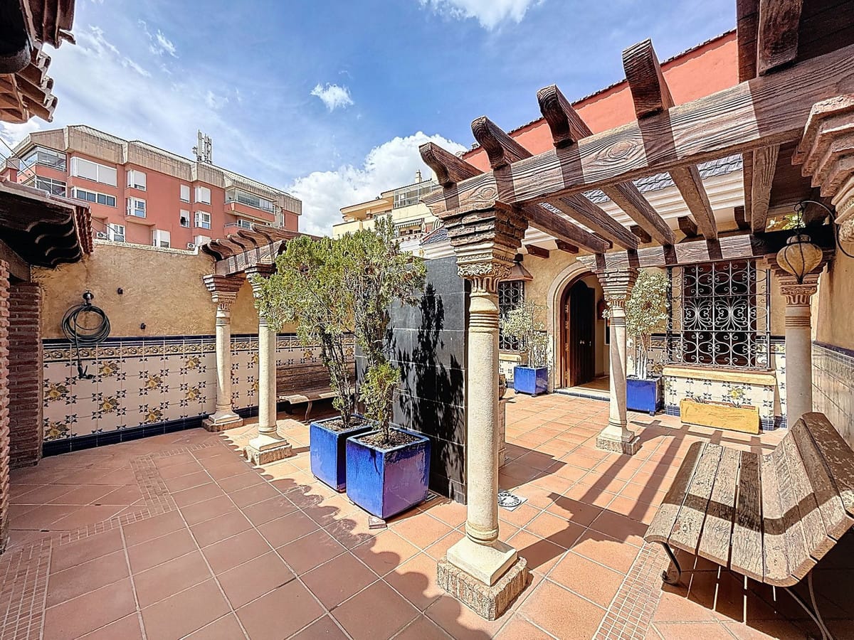5-slaapkamerwoning in Pedregalejo, Málaga Este – 100 m van het strand in Málaga Este - foto 2