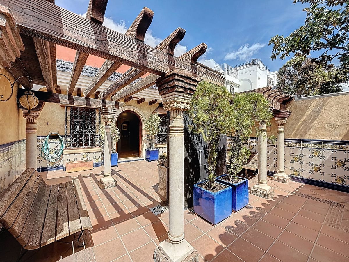 5-slaapkamerwoning in Pedregalejo, Málaga Este – 100 m van het strand in Málaga Este - foto 4