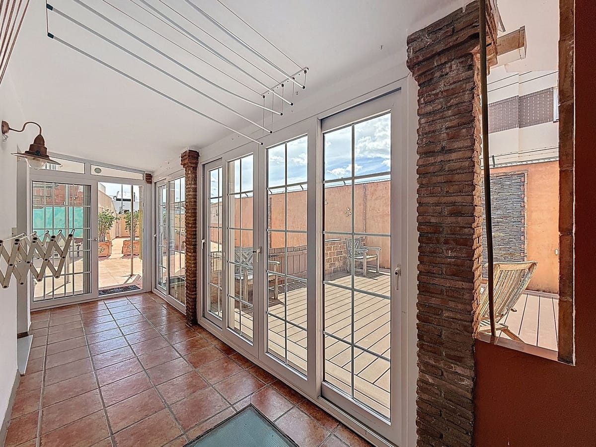 5-slaapkamerwoning in Pedregalejo, Málaga Este – 100 m van het strand in Málaga Este - foto 9
