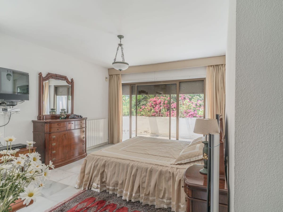 4-slaapkamer penthouse op Marbella’s Golden Mile – renovatiekans in The Golden Mile - foto 9