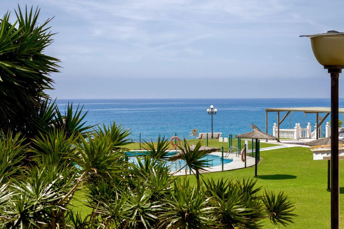 Drie slaapkamers appartement aan Playa Bella, Estepona in Estepona - foto 17
