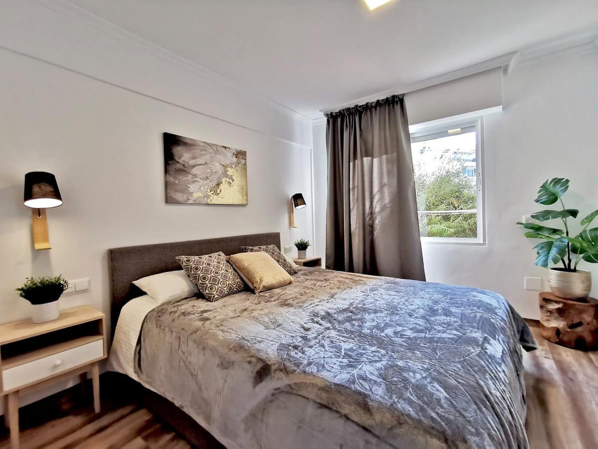 Drie slaapkamers appartement aan Playa Bella, Estepona in Estepona - foto 9