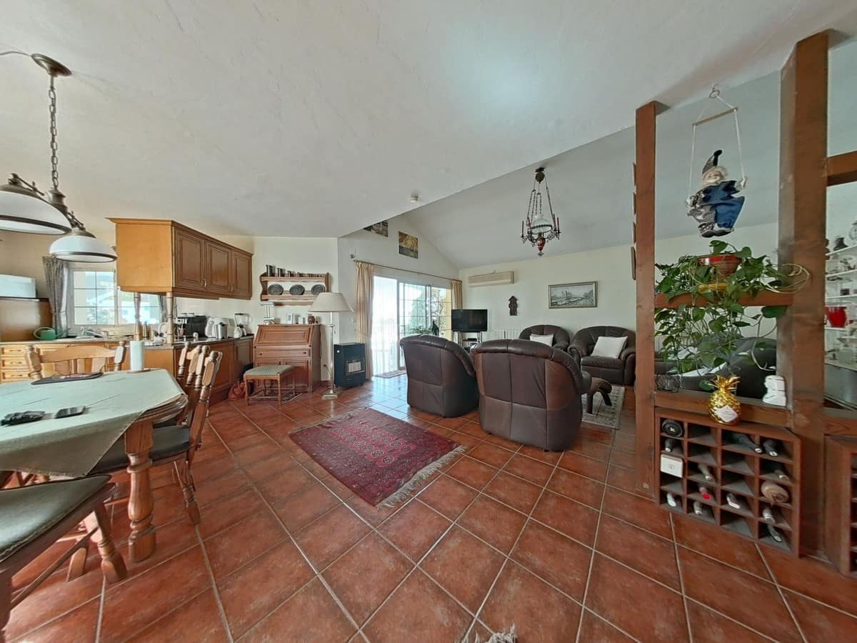 Villa met gastenverblijf in Valtocado in Valtocado - foto 6