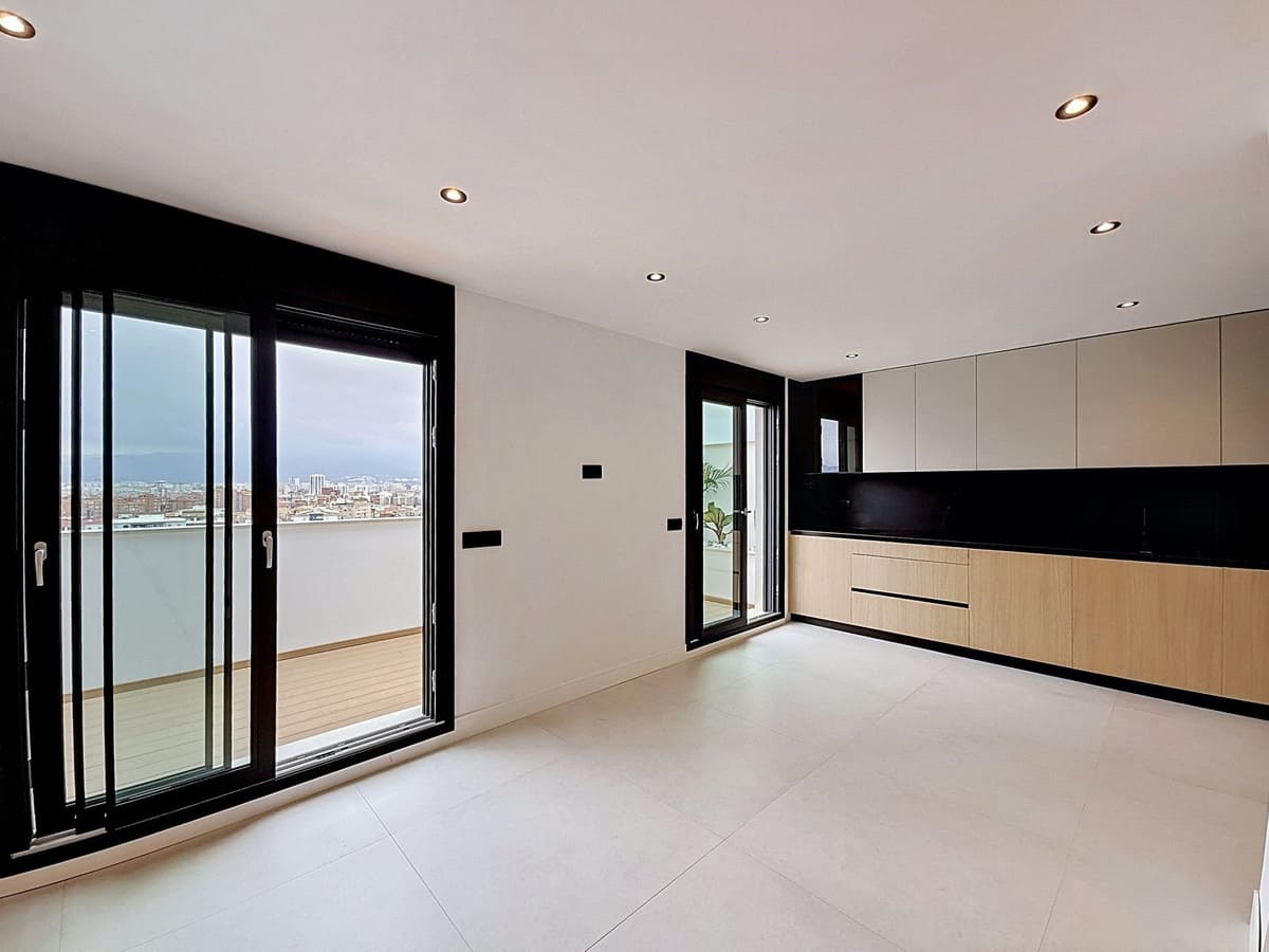 2-slaapkamer penthouse in Málaga Centro in Málaga Centro - foto 8
