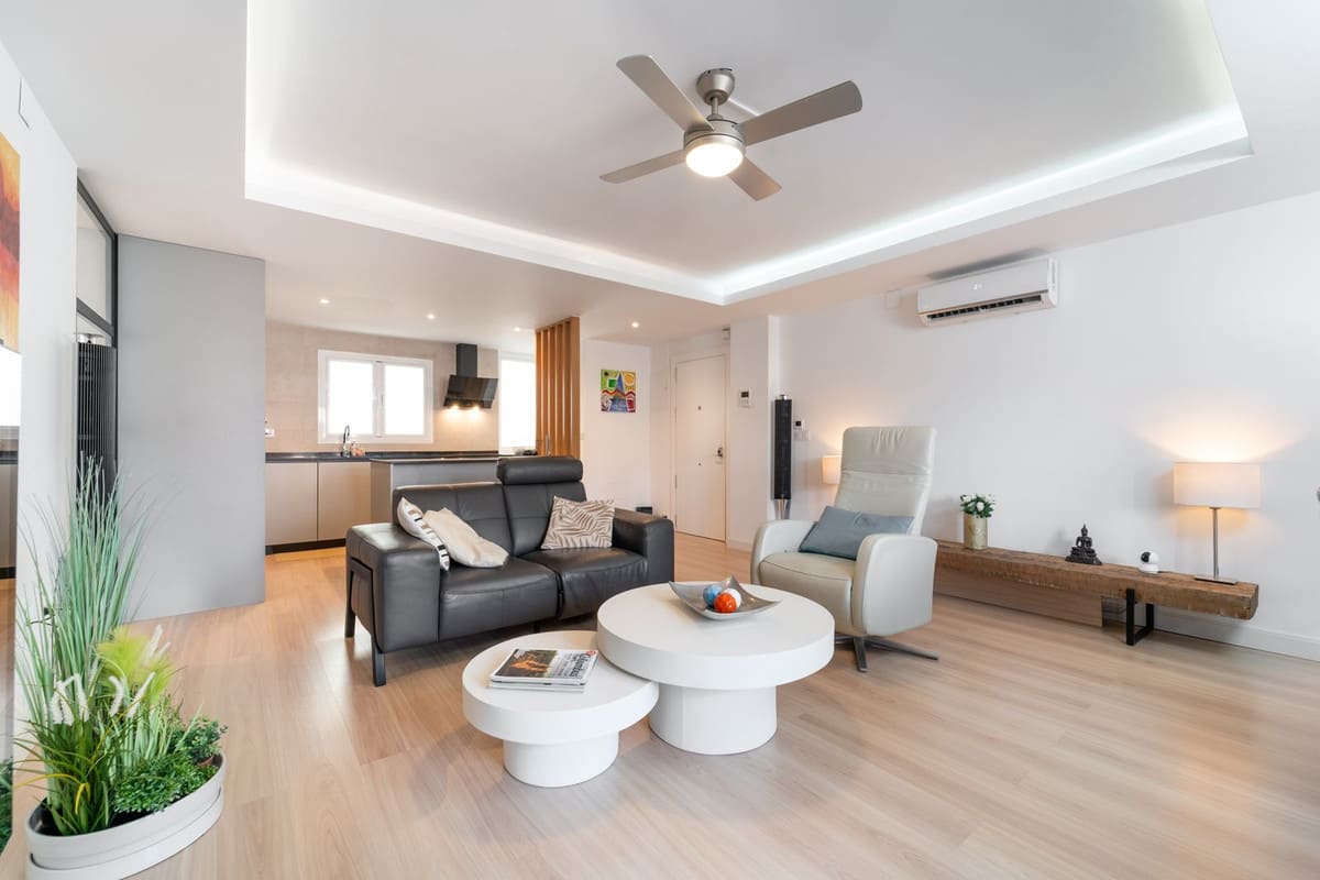 Drie-slaapkamer appartement in Málaga Centrum in Málaga Centro - foto 3