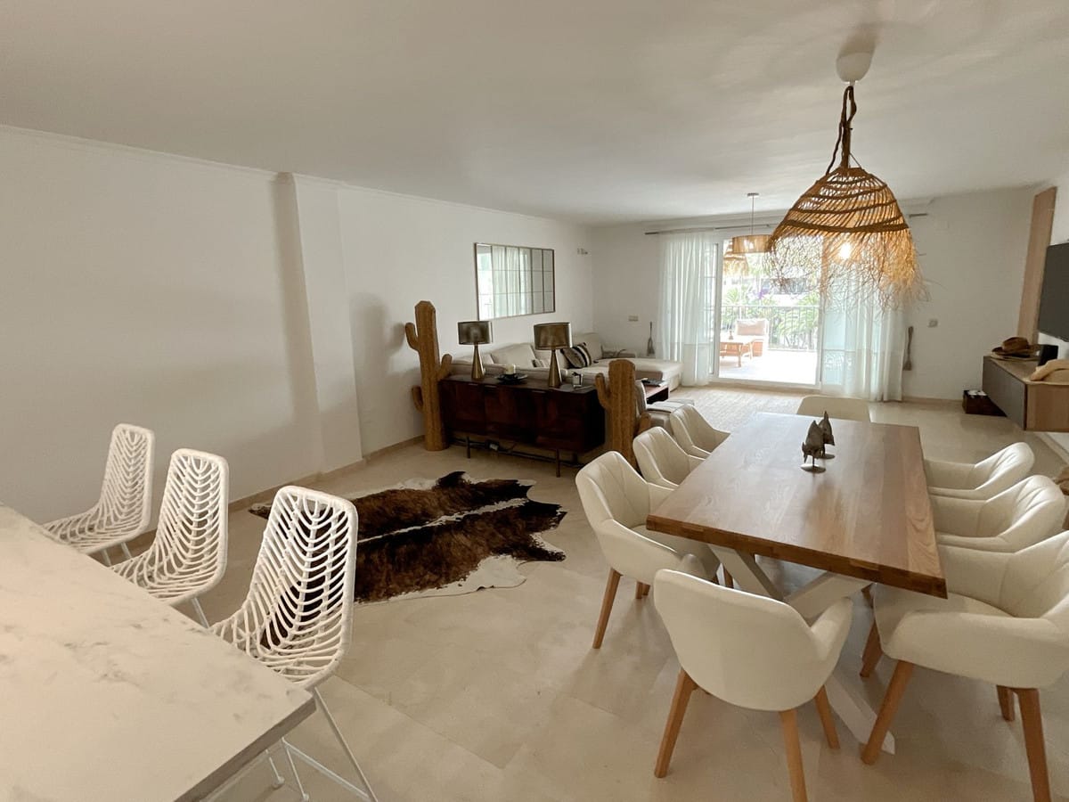 Drie-slaapkamer appartement op een van de exclusieve eilanden van Sotogrande Marina - foto 6