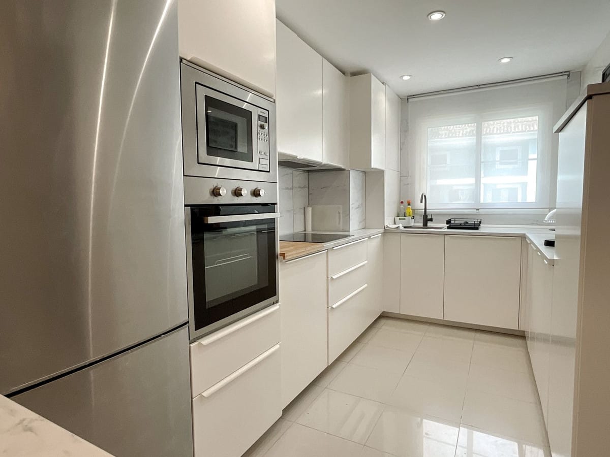 Drie-slaapkamer appartement op een van de exclusieve eilanden van Sotogrande Marina - foto 8