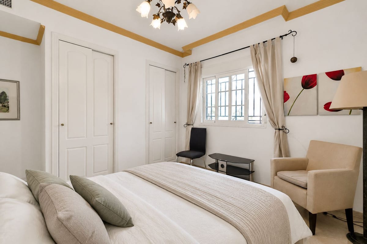 Drie-slaapkamerappartement in Nueva Andalucía in Nueva Andalucía - foto 16