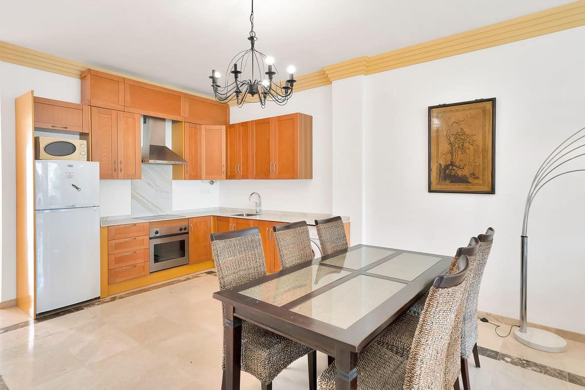 Drie-slaapkamerappartement in Nueva Andalucía in Nueva Andalucía - foto 5