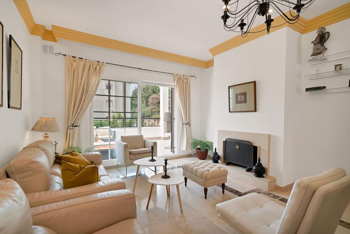 Drie-slaapkamerappartement in Nueva Andalucía in Nueva Andalucía - foto 9