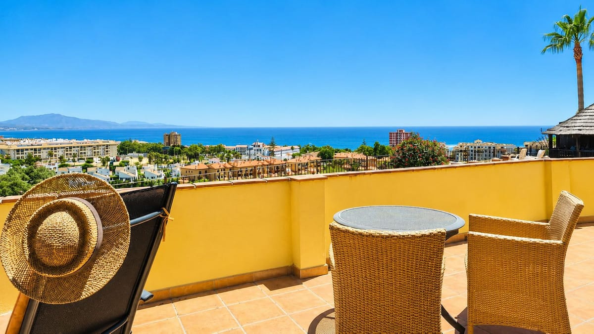 Villa met 5 slaapkamers in La Duquesa in La Duquesa - foto 10