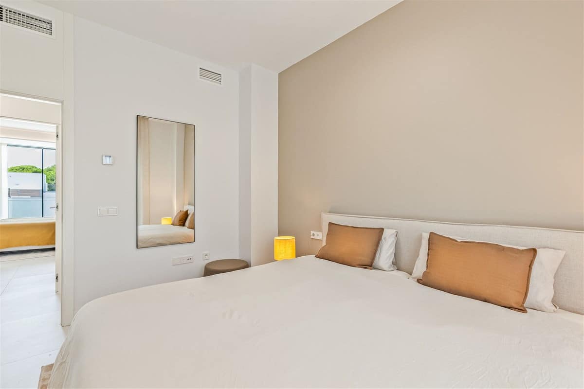 Drie-slaapkamer duplex penthouse met privézwembad in Santa Clara, Marbella Oost in Santa Clara - foto 20