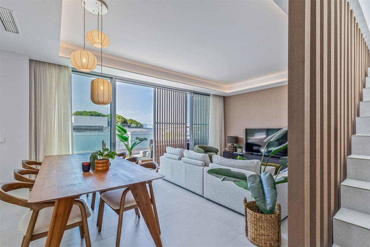 Drie-slaapkamer duplex penthouse met privézwembad in Santa Clara, Marbella Oost in Santa Clara - foto 7