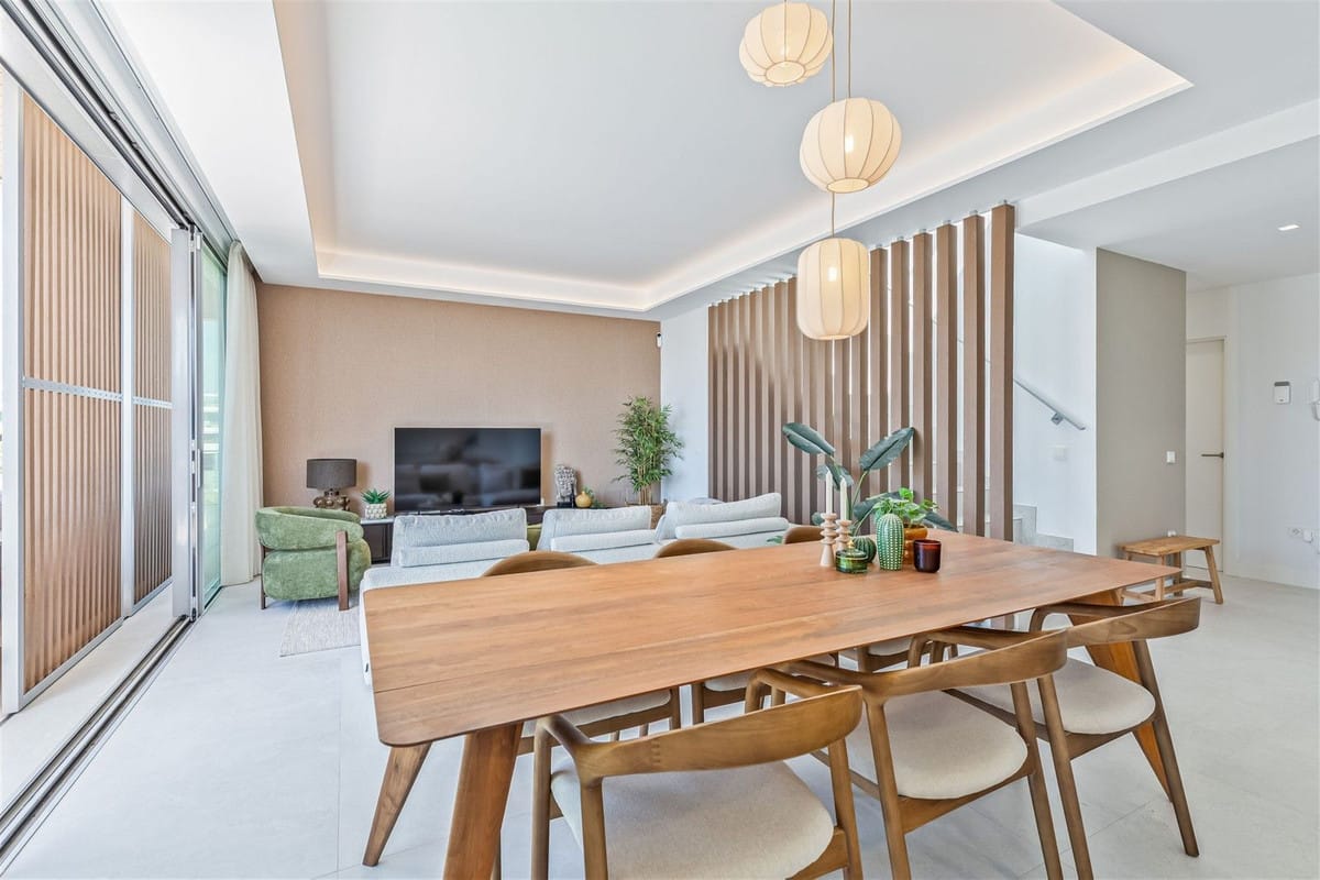 Drie-slaapkamer duplex penthouse met privézwembad in Santa Clara, Marbella Oost in Santa Clara - foto 9