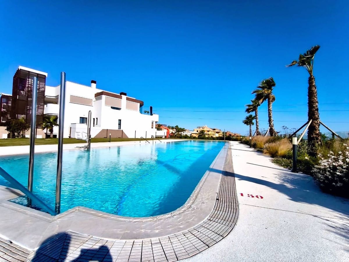 Exclusief duplex-penthouse met panoramische terrassen en zeezicht in Bel-Air, Estepona in Bel Air - foto 11