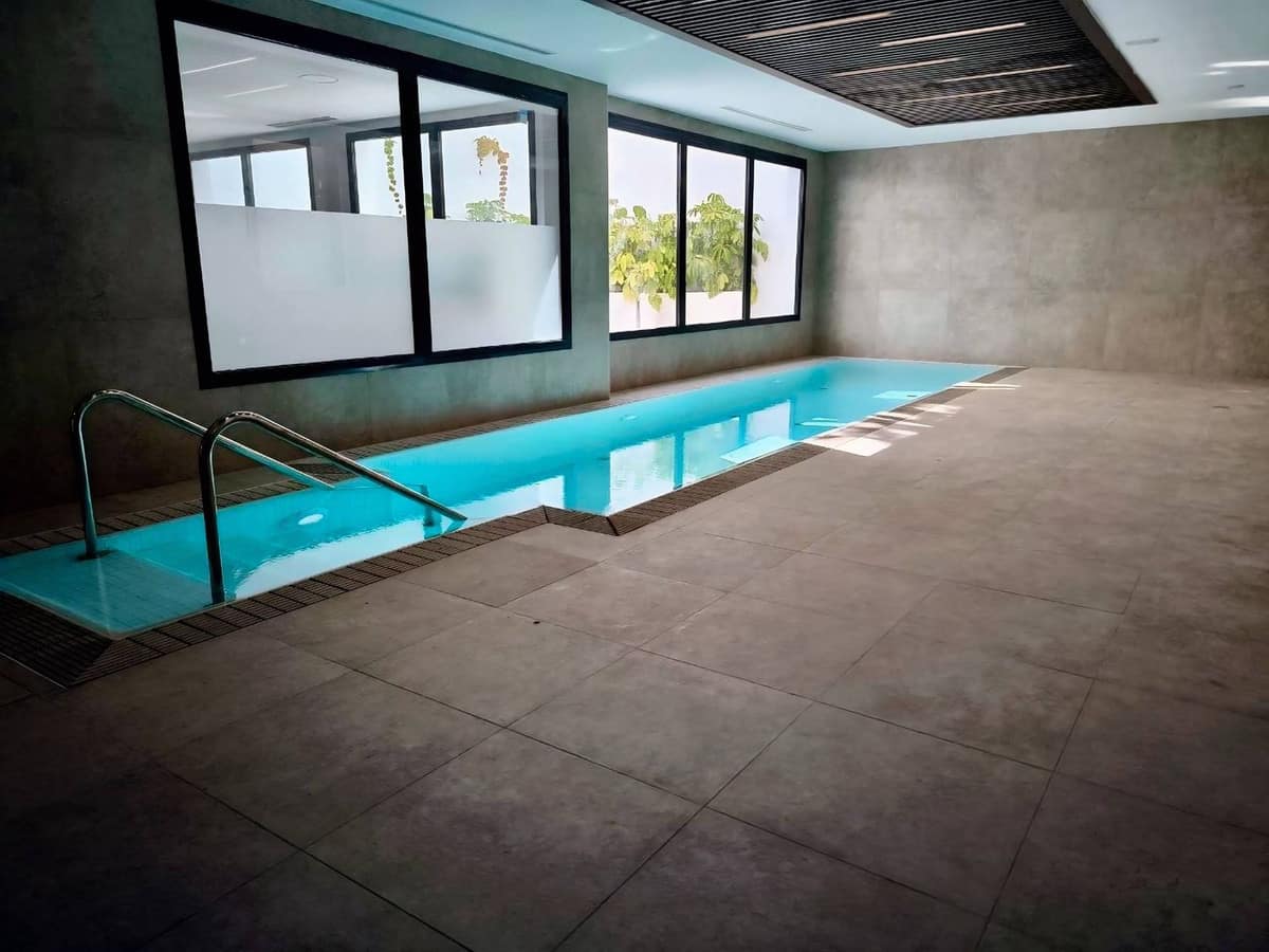 Exclusief duplex-penthouse met panoramische terrassen en zeezicht in Bel-Air, Estepona in Bel Air - foto 18