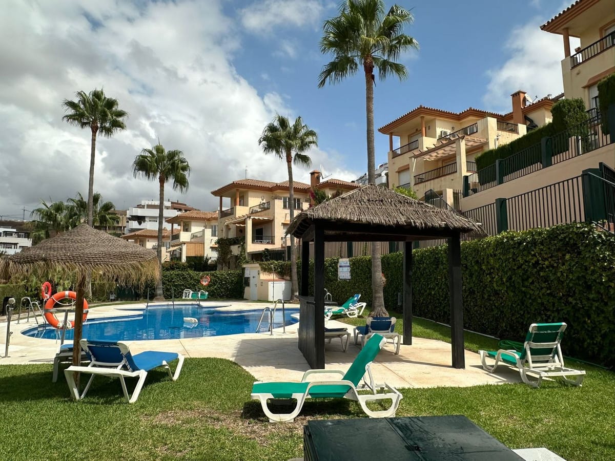 Villa in Miraflores, Málaga met 3 slaapkamers en kelder in Miraflores - foto 2
