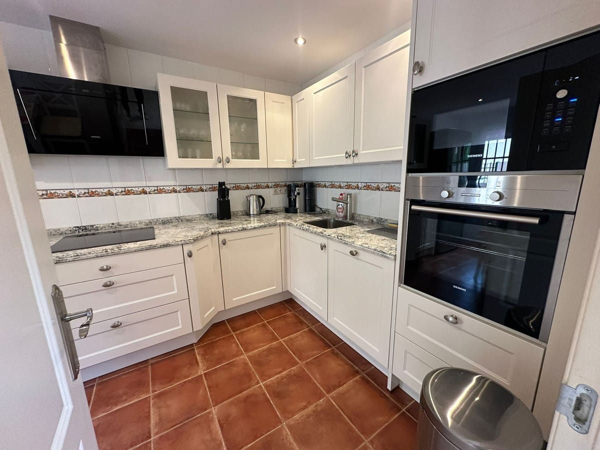 Villa in Miraflores, Málaga met 3 slaapkamers en kelder in Miraflores - foto 5