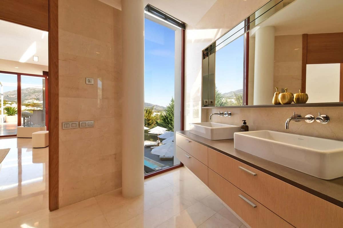 Villa met 7 slaapkamers in Nueva Andalucía in Nueva Andalucía - foto 16