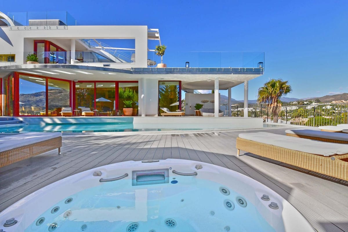 Villa met 7 slaapkamers in Nueva Andalucía in Nueva Andalucía - foto 4