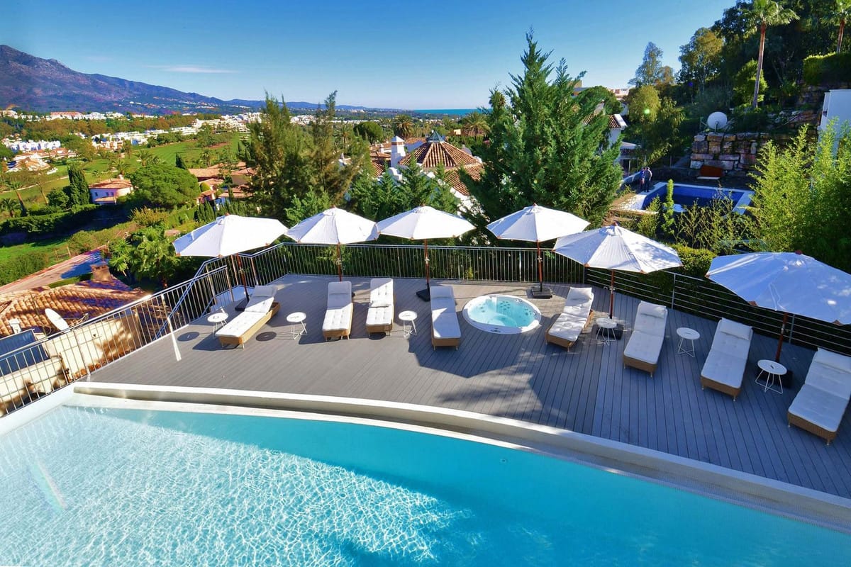 Villa met 7 slaapkamers in Nueva Andalucía in Nueva Andalucía - foto 5