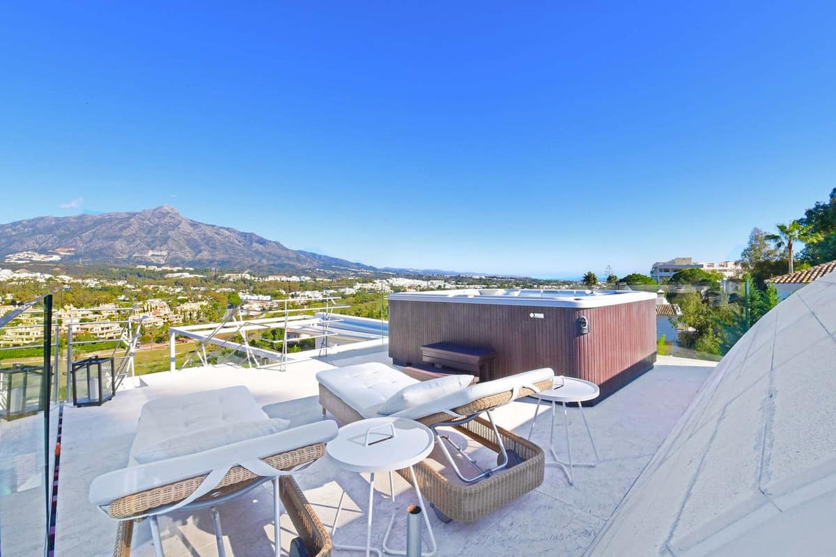 Villa met 7 slaapkamers in Nueva Andalucía in Nueva Andalucía - foto 6