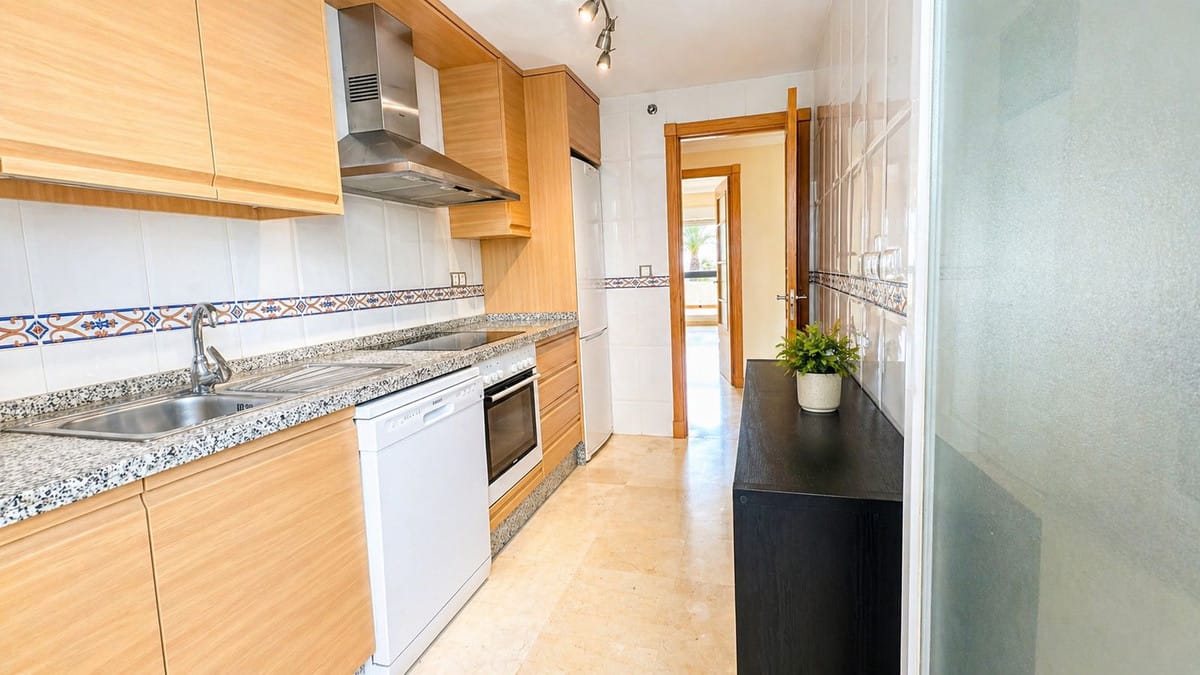 Appartement met 2 slaapkamers in Manilva in Manilva - foto 13
