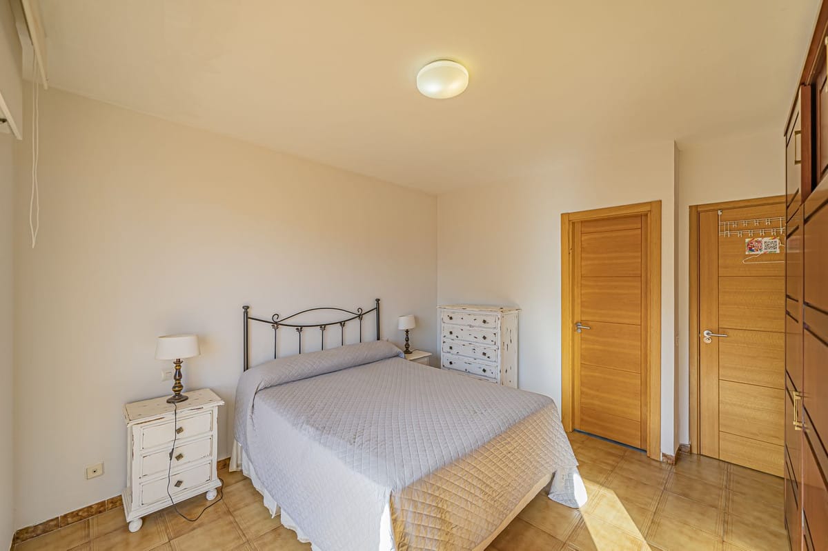 Vrijstaande villa met 5 slaapkamers in Marbella in Marbella - foto 12
