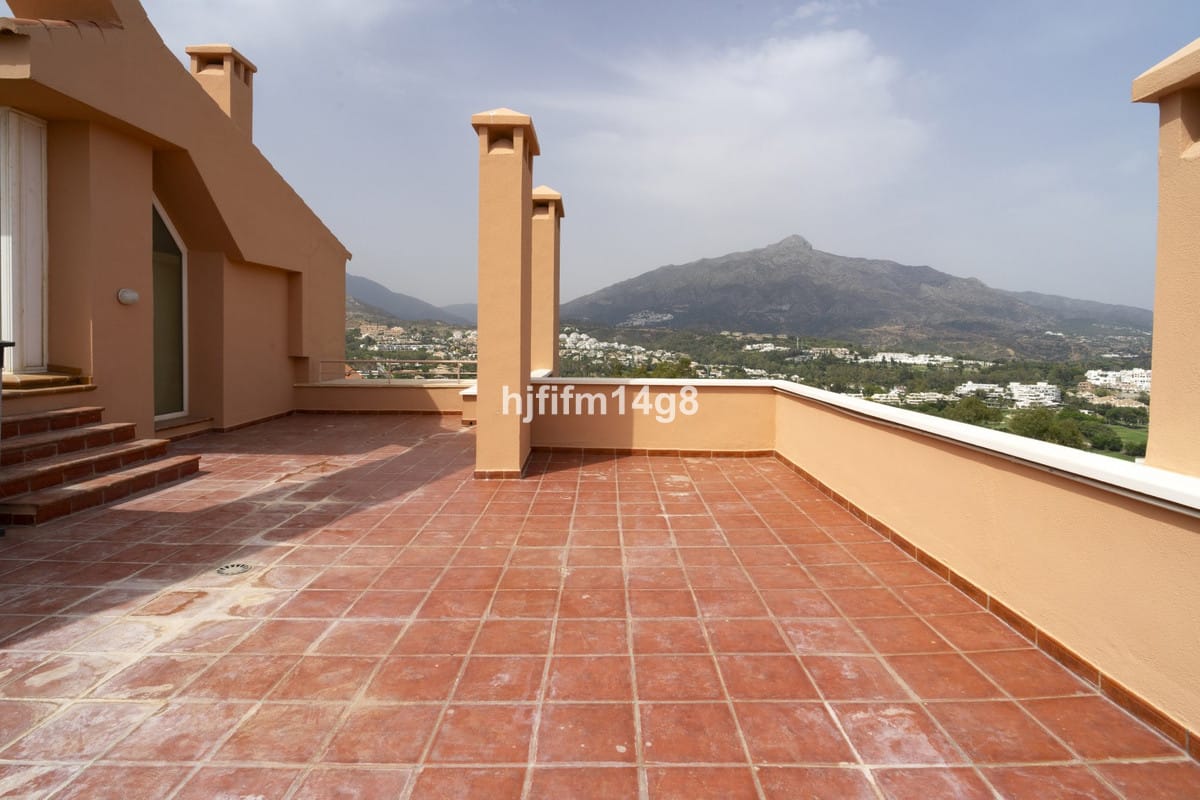 4-slaapkamer duplex penthouse Magna Marbella, Nueva Andalucía in Nueva Andalucía - foto 2