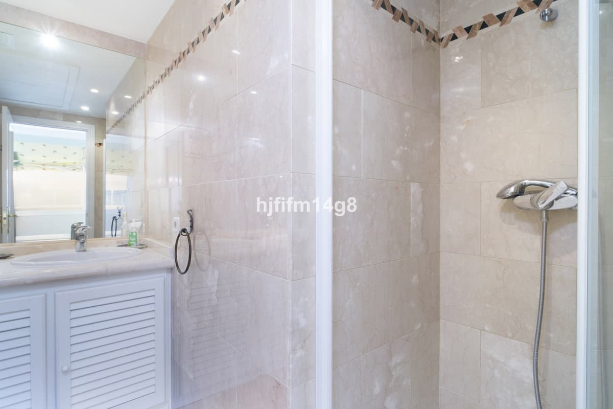 4-slaapkamer duplex penthouse Magna Marbella, Nueva Andalucía in Nueva Andalucía - foto 17