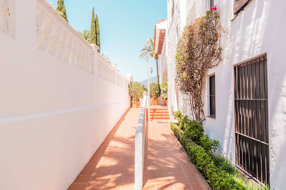 Appartement met 1 slaapkamer in Nueva Andalucía in Nueva Andalucía - foto 8