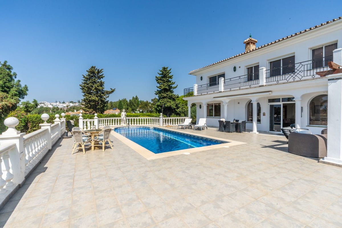 Luxe Andalusische villa in El Chaparral met 5 slaapkamers in El Chaparral - foto 3