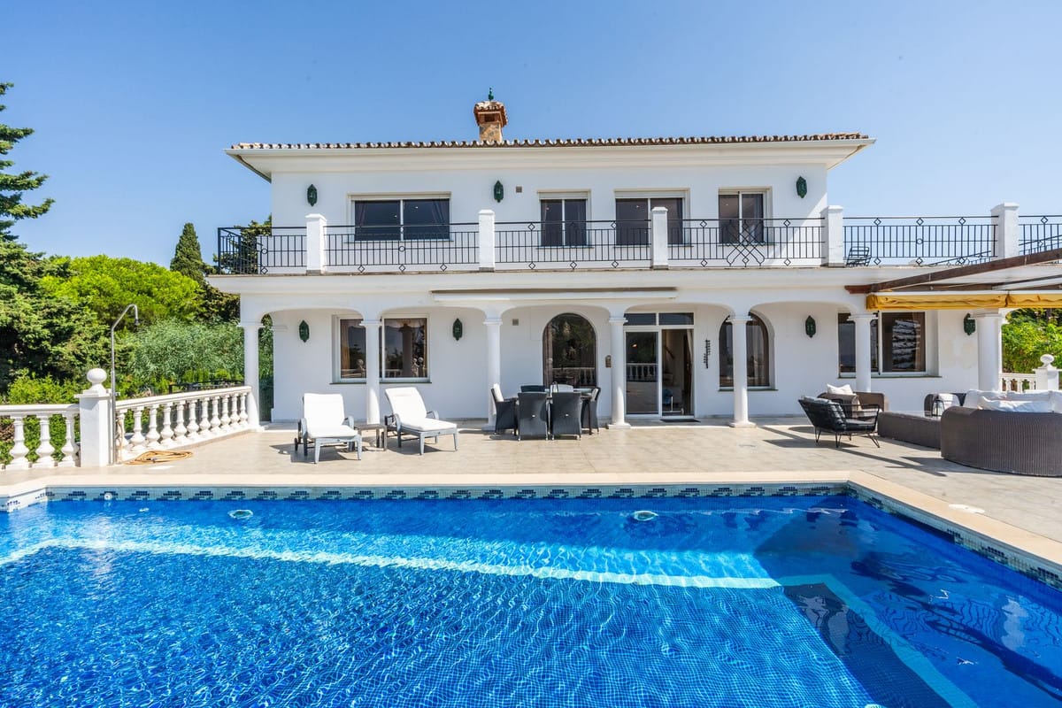 Luxe Andalusische villa in El Chaparral met 5 slaapkamers in El Chaparral - foto 6