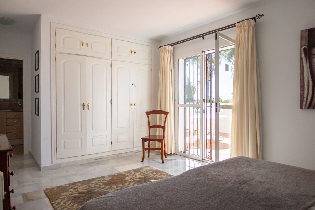 Ruime privévilla met 3 slaapkamers in El Padron in El Padron - foto 20