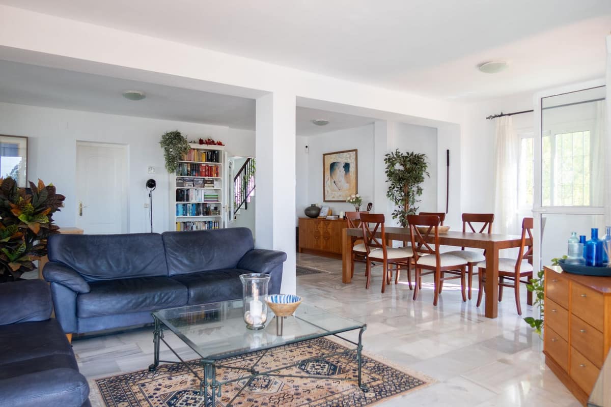 Ruime privévilla met 3 slaapkamers in El Padron in El Padron - foto 7