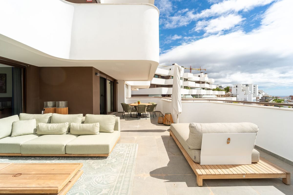 Drie-slaapkamer appartement in Estepona in Estepona - foto 2