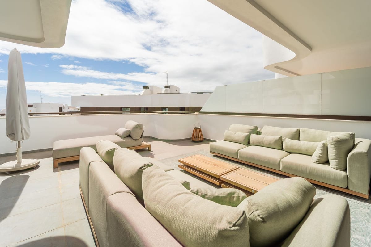 Drie-slaapkamer appartement in Estepona in Estepona - foto 12